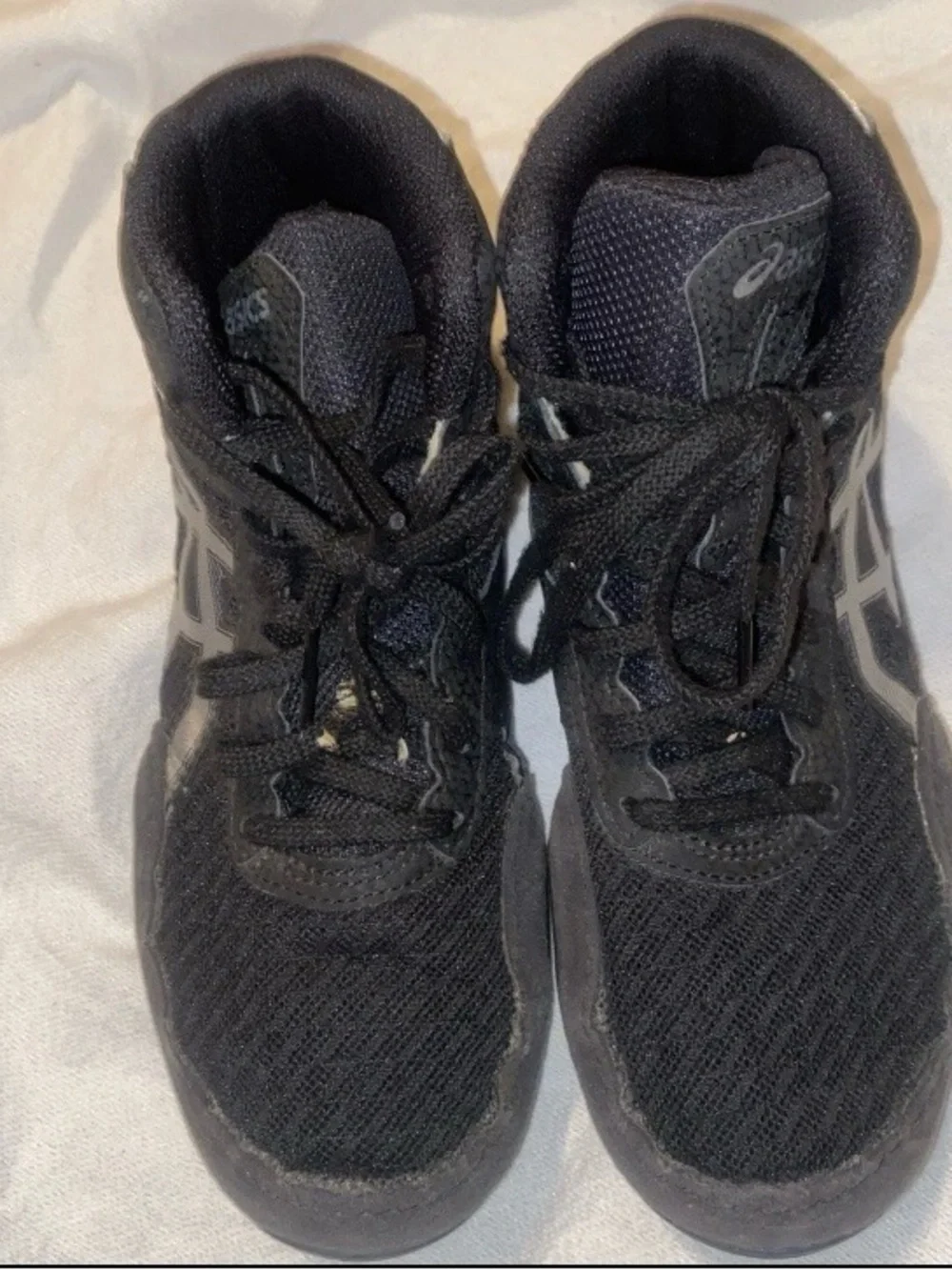 ASICS Matflex Wrestling Shoes Boys 4 Black White Silver High Top